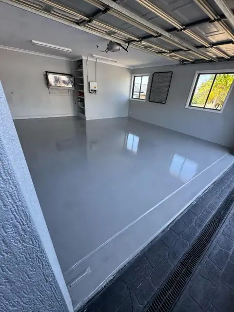 Grey epoxy garage floor